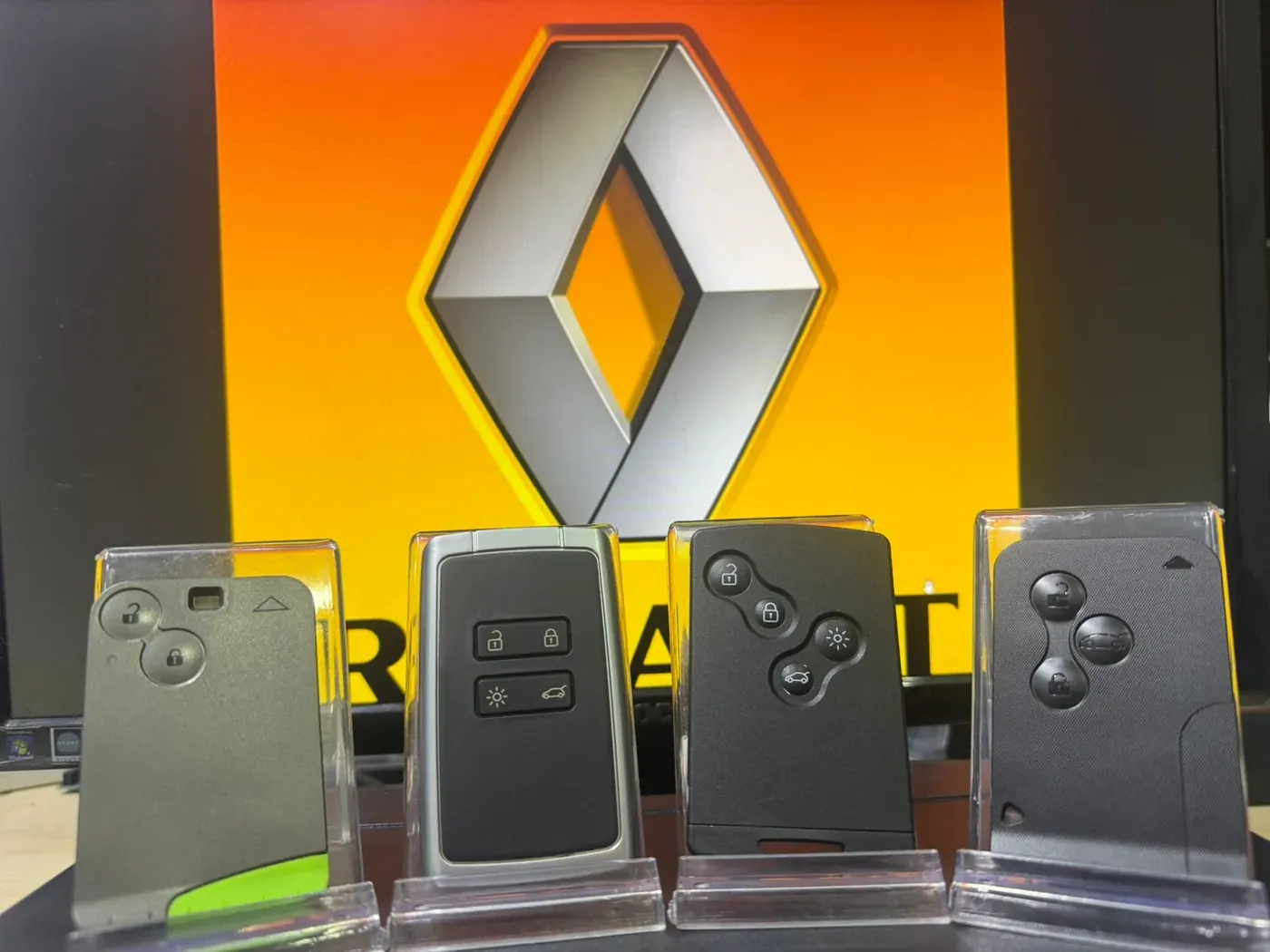 Tarjetas y llaves Renault programadas por Carllaves