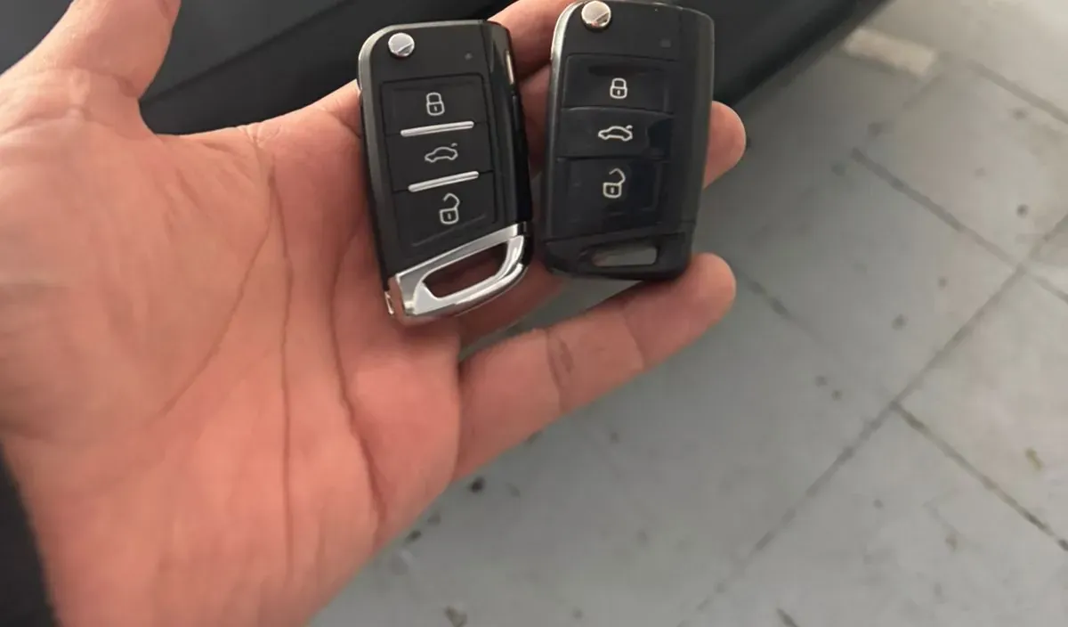 Llaves Volkswagen con chip y control hechas por Carllaves en Bogotá